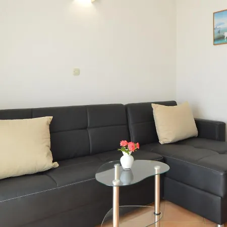 Viktor-2 By Interhome Trogir